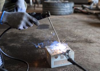 виклик Зварювальні роботи онлайн